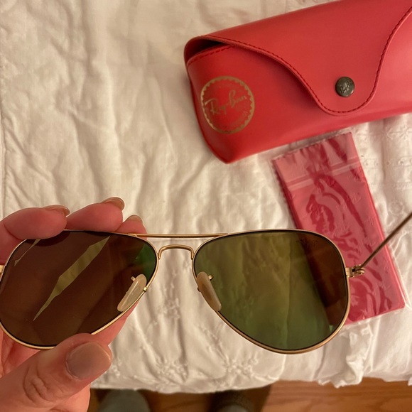 Ray-Ban Silver Aviators - Picture 4 of 5